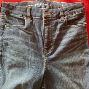 American Eagle 🦅 Hi-Rise Jegging